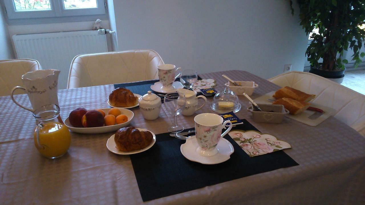 Clos Charmille Bed & Breakfast