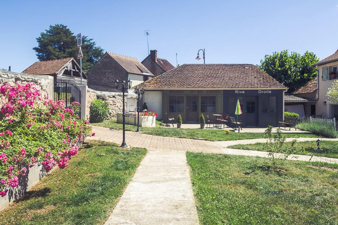 Clos Charmille Bed & Breakfast 3*